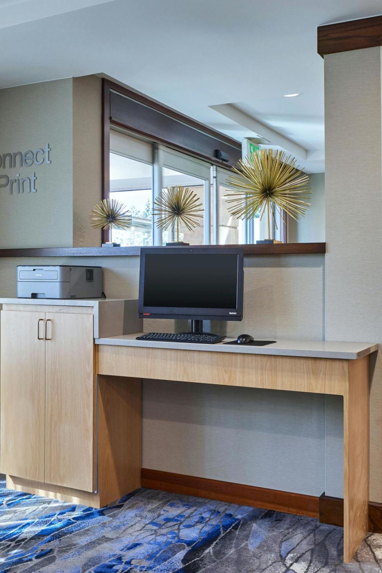 Fairfield Inn & Suites Берлінґтон Екстер'єр фото