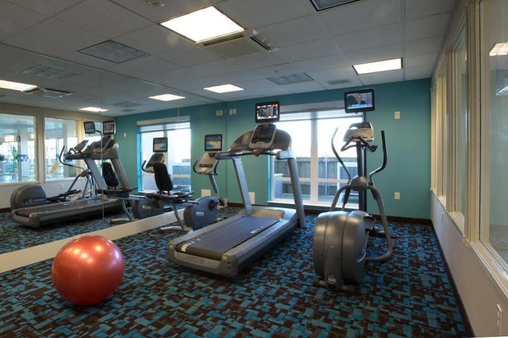 Fairfield Inn & Suites Берлінґтон Екстер'єр фото